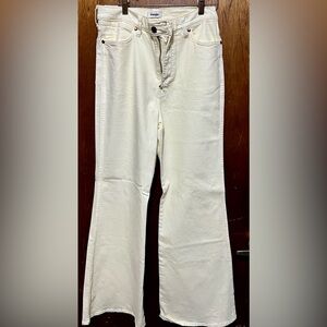 Wrangler pale Yellow Flare Women's Jeans